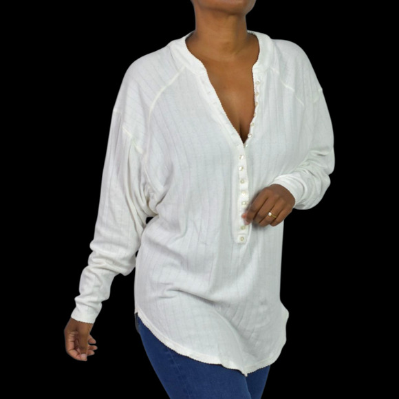 Free People Coffee Chat Pullover Top White Henley Pointelle Knit Oversize Medium - Picture 10 of 13